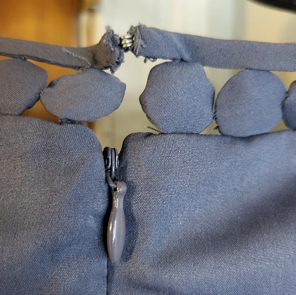 Banana Republic Women's Sleeveless Business Casual Top - Picture 4 of 10